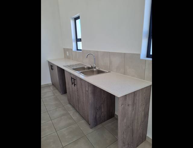 3 bed property for sale in LAAIPLEK
